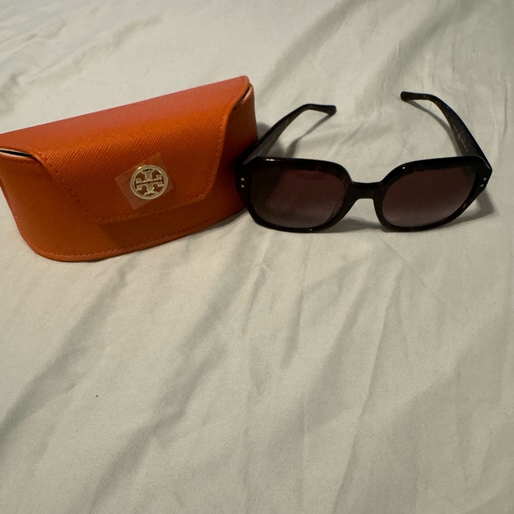 Tory Burch Sunglasses with Orange Case